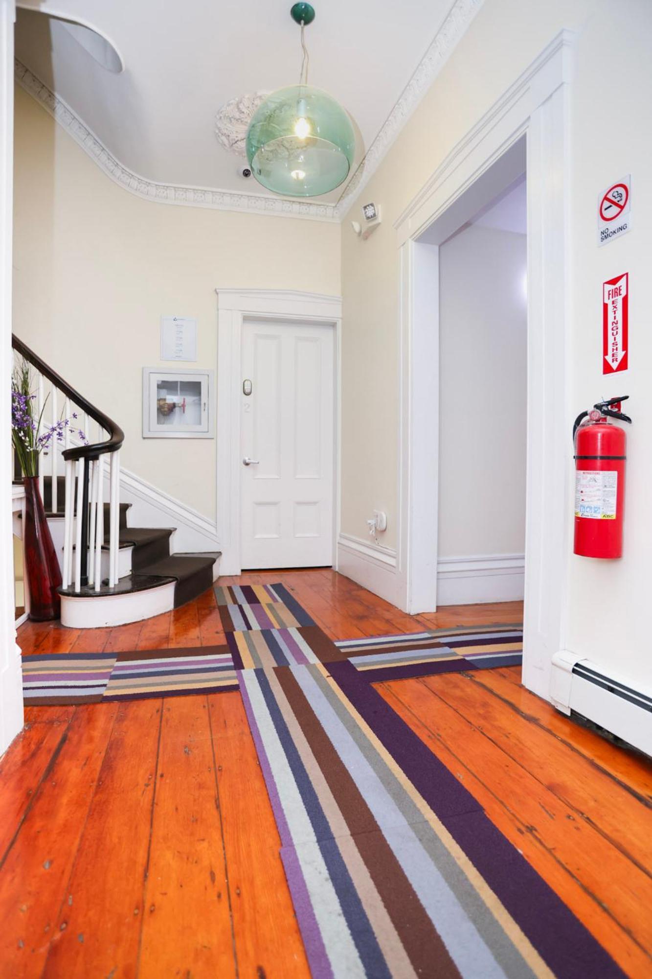 Charming & Stylish Studio On Beacon Hill #3 Boston Bagian luar foto